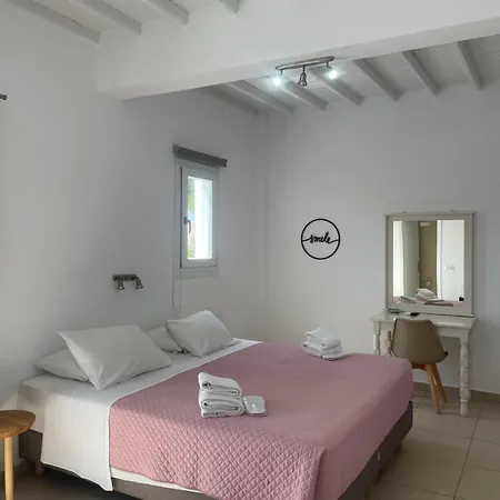 وايت ميث 3* Mykonos Town