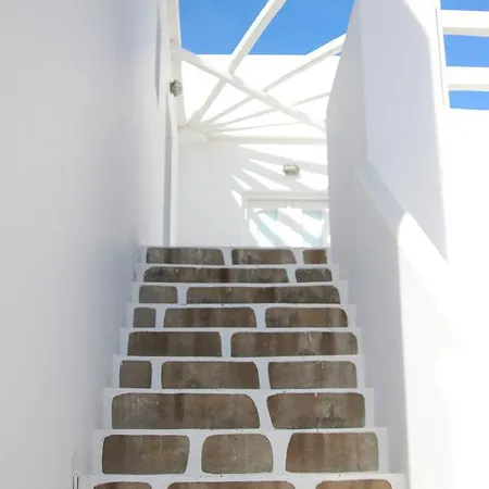 Gæstehus White Myth 3*