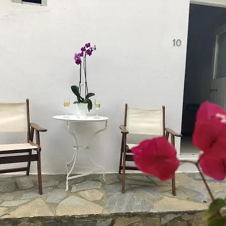 白色之谜酒店 Mykonos Town