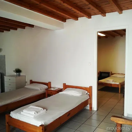 وايت ميث Mykonos Town