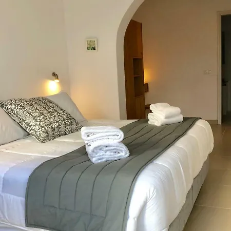 白色之谜酒店 Mykonos Town
