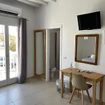 白色之谜酒店 Mykonos Town