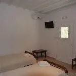 白色之谜酒店 3*
