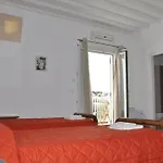 白色之谜酒店 3* Mykonos Town
