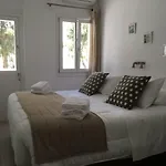 白色之谜酒店
