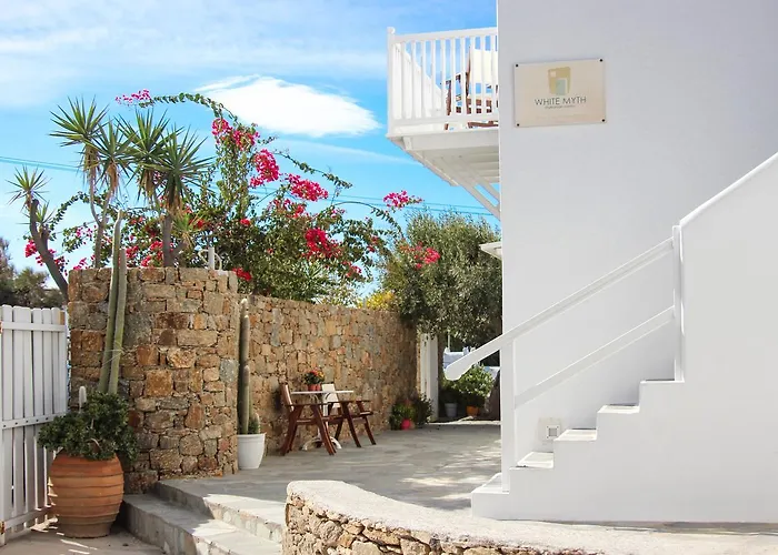 Guest house White Myth