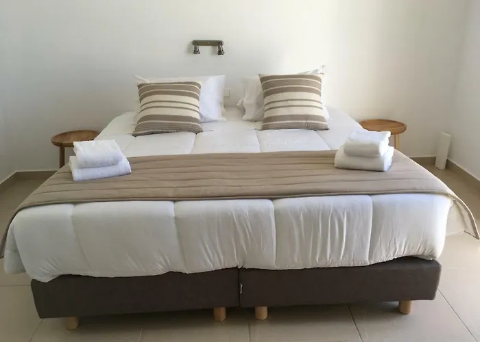 Guest house White Myth