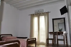 白色之谜酒店 3*