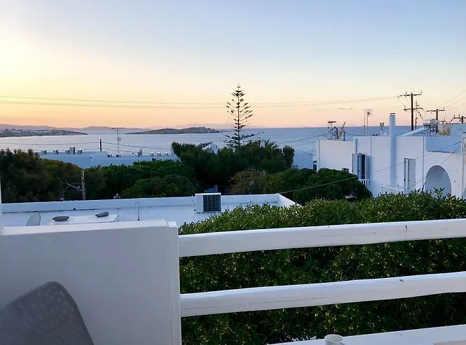 白色之谜酒店 3*