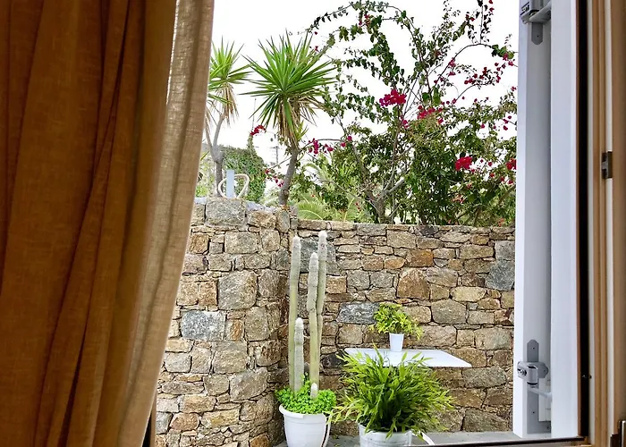 白色之谜酒店 3*