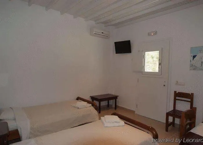 白色之谜酒店 3*