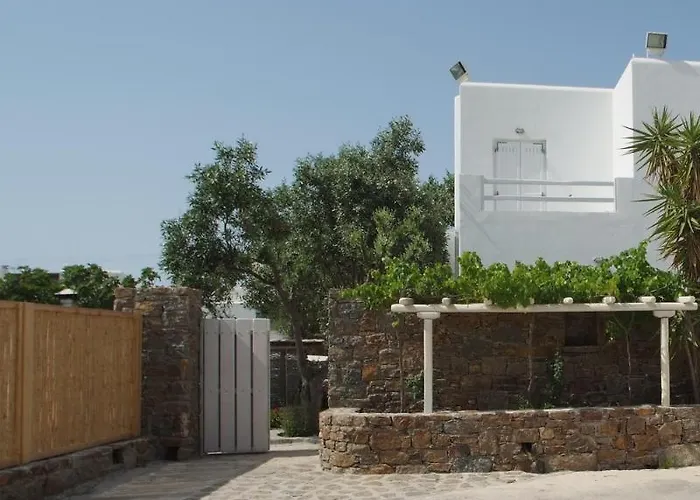 招待所 白色之谜酒店 3*