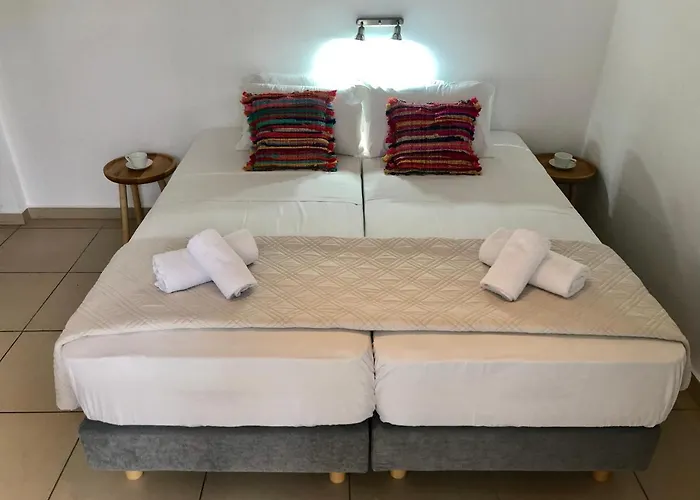 白色之谜酒店 Mykonos Town