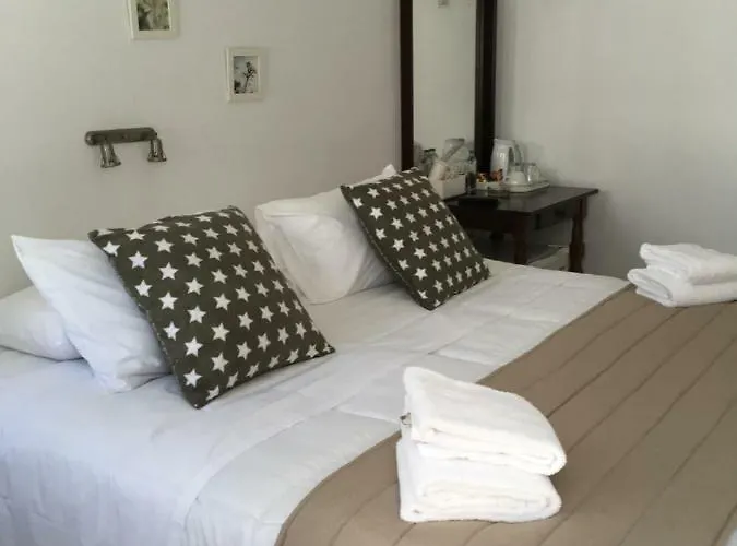 白色之谜酒店 3*